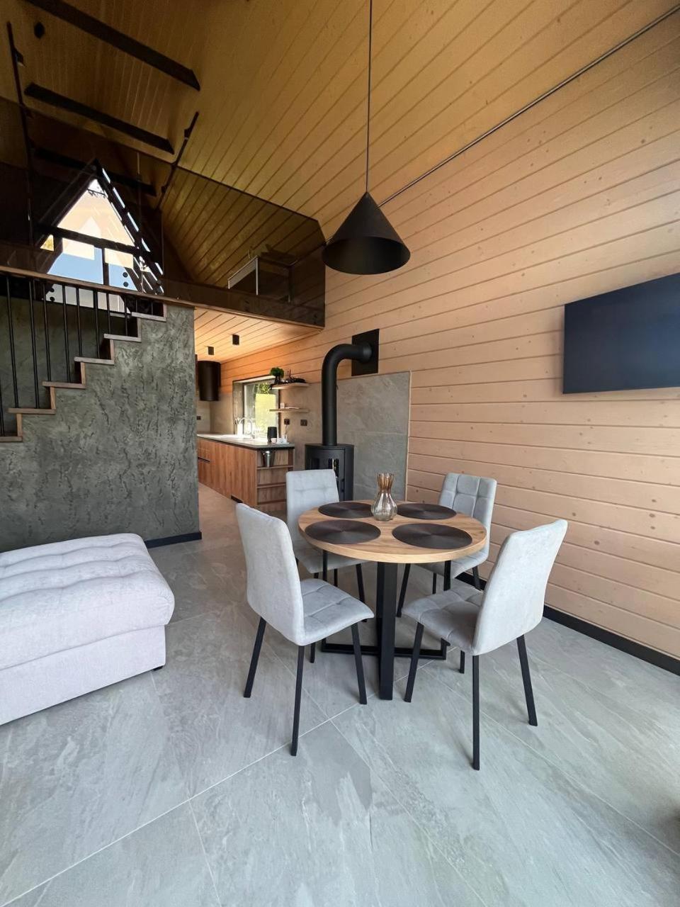 Valley Hills-Котедж На Схилах Гір З Чаном-Джакузі Slavske Exterior foto